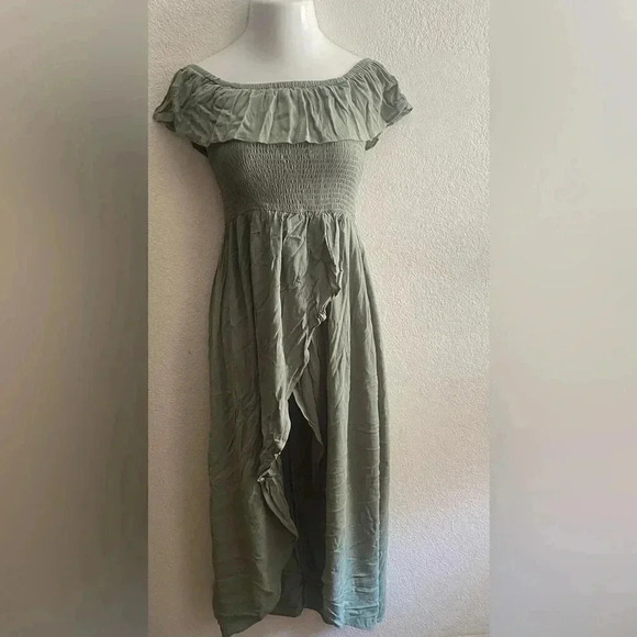 🆕Faded Rose Olive Off Shoulder Asymmetrical Dress M🆕 - Picture 3 of 9